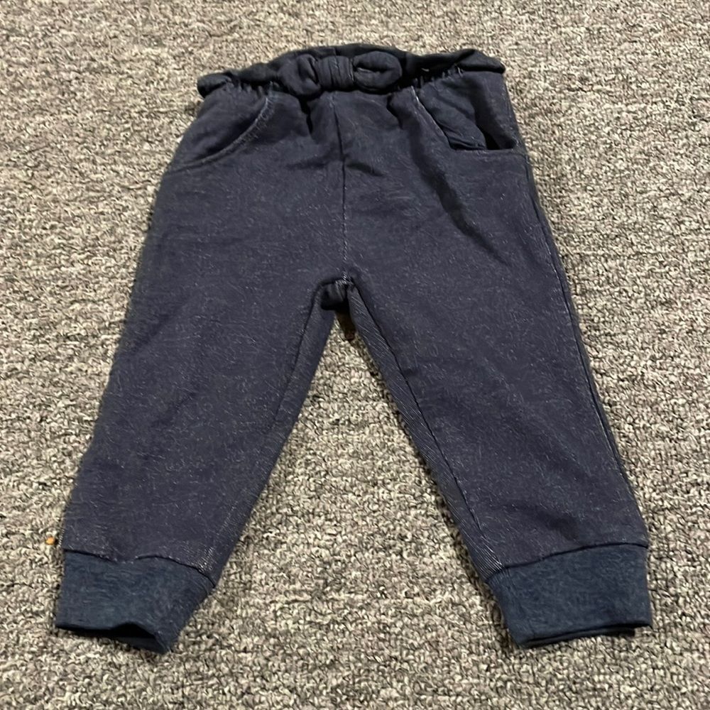 GARANIMALS 𝅺12 m girls bottom good condition